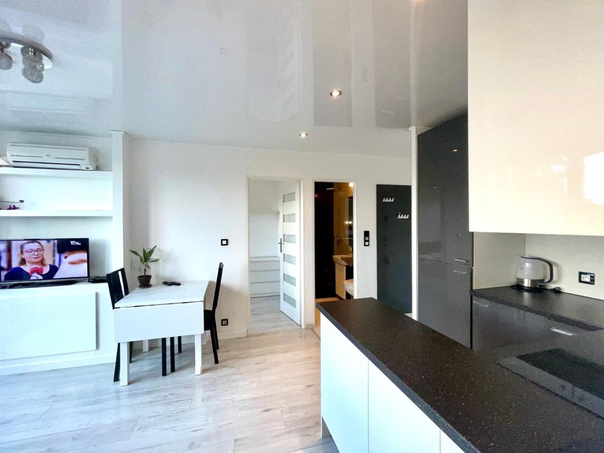 Sasi - Cozy Apartment For 6 People In Centre Warschau Buitenkant foto